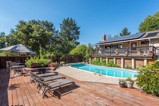 21717 Summit Rd, Los Gatos, CA 95033