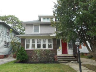 2840 Scottwood Ave, Toledo, OH 43610