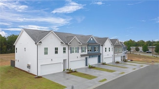 52 Leggett Dr Unit 185, Villa Rica, GA 30180