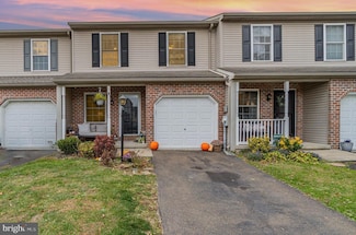 261 Meadow Ln, Quarryville, PA 17566