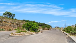 8602 San Fidel Way, Cross Mountain, TX 78255