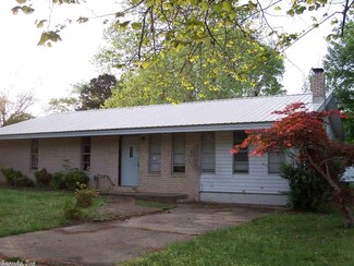 401 Jackson St, Pangburn, AR 72121