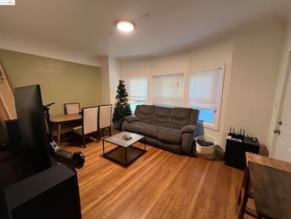 1941 Cedar St, Berkeley, CA 94709