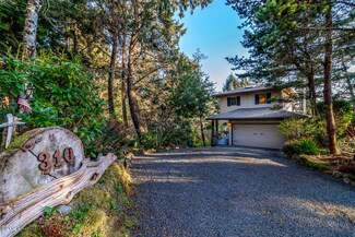 310 SW Midden Reach, Depoe Bay, OR 97341