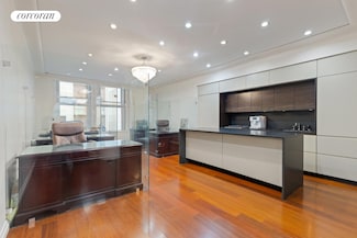 55 Wall St Unit 530, New York, NY 10005