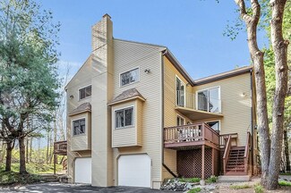 158 Captain Eames Cir, Ashland, MA 01721