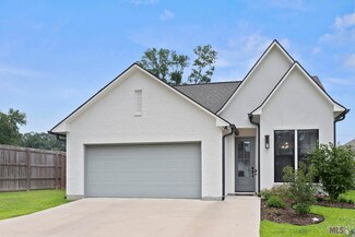 3801 Villa Michel Dr, Baton Rouge, LA 70817
