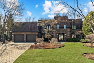 488 Hillside Dr, Highland Park, IL 60035