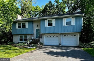 39 Hidden Valley Ln, Dover, DE 19904