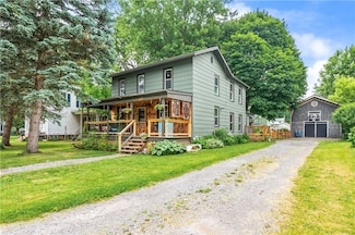 258 E State St, Albion, NY 14411