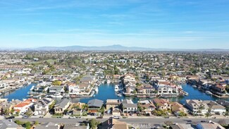 16692 Baruna Ln, Huntington Beach, CA 92649