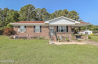 652 Speed Rd, Hobgood, NC 27843