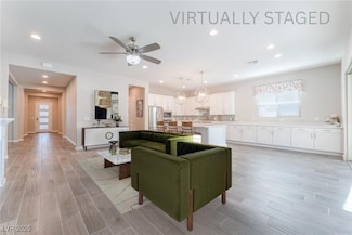 421 Point Sur Ave, Las Vegas, NV 89138