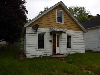 1518 12th Ave SE, Cedar Rapids, IA 52401