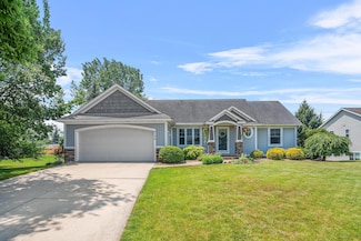 8179 Fairwood Dr, Jenison, MI 49428