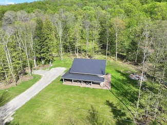 1585 Amidon Rd Unit 2, Montgomery, VT 05471