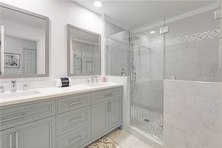 70 Shipyard Dr Unit 226, Hilton Head Island, SC 29928