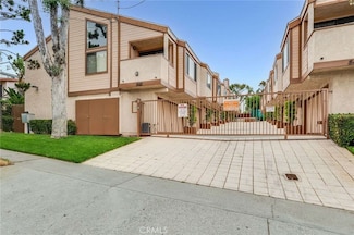 543 E Hazel St Unit 1, Inglewood, CA 90302