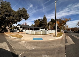 3021 W Clark Ave, Burbank, CA 91505