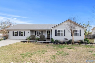 45 Dee Cir, Guntersville, AL 35976