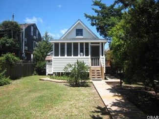 1029 Irvin Garris Hwy, Ocracoke, NC 27960