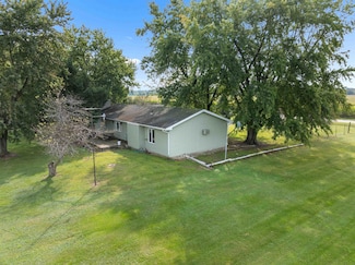 11754 Wange Rd, Capron, IL 61012