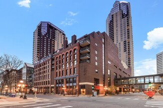 198 6th St E Unit 501, Saint Paul, MN 55101