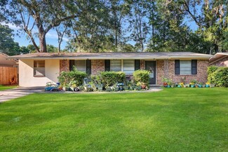 14 Ventura Blvd, Savannah, GA 31419