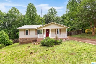 450 Permita Ct, Anniston, AL 36206
