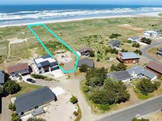 34315 G St, Ocean Park, WA 98640