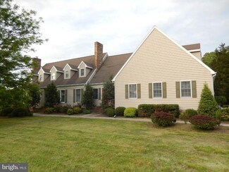 3410 Cedar Ln, East New Market, MD 21631