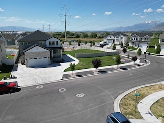 1573 N Woodside Dr, Spanish Fork, UT 84660