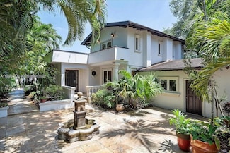 800 SW 12th Ave, Fort Lauderdale, FL 33312