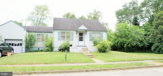 614 Otter Branch Dr, Magnolia, NJ 08049