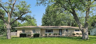 6905 Bradford Dr, Fort Wayne, IN 46835