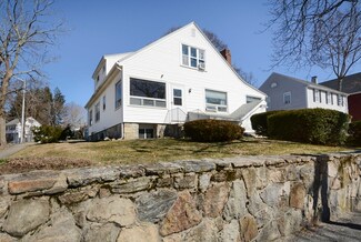 443 Chandler St, Worcester, MA 01602