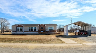 420 N 18th St, Memphis, TX 79245