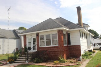206 E Main St, Boswell, IN 47921