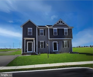 3600 Fieldstone Dr, Dover, PA 17315