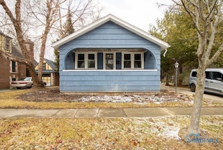322 W Merry Ave, Bowling Green, OH 43402
