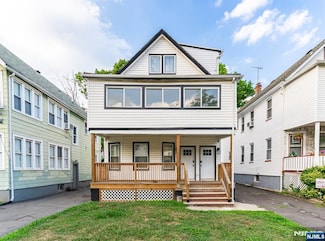 72 Fair St, East Orange, NJ 07017