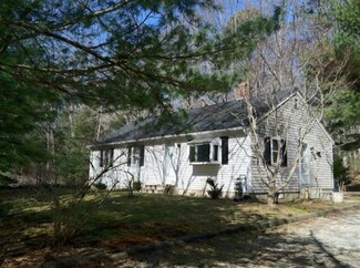 59 Hunters Brook Rd, Sagamore Beach, MA 02562