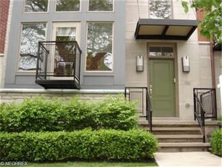 1513 W 32nd St, Cleveland, OH 44113