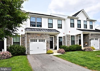 8043 Milltown Cir, Cheltenham, PA 19012