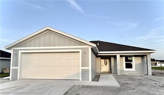 228 Hidden Creek Cir, Wauchula, FL 33873