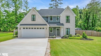 11 Echo Dr, Travelers Rest, SC 29690