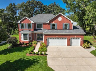 1644 Bur Oak Dr, Hoffman Estates, IL 60192