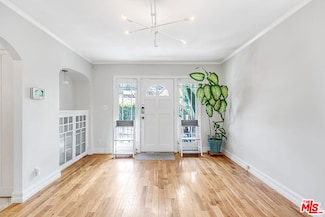 1725 Morton Ave, Los Angeles, CA 90026