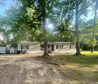 520 Roosevelt St, Star City, AR 71667