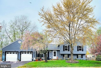 111 Sue Ann Ct, Sterling, VA 20164